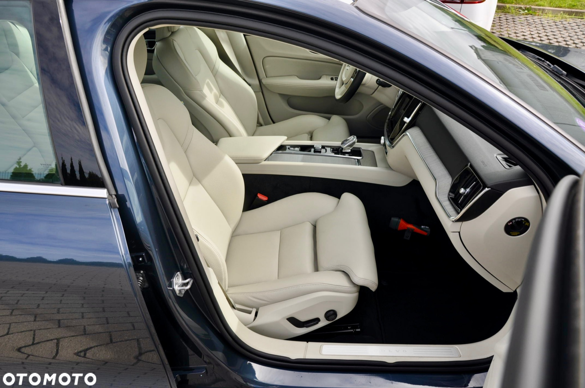 Volvo V60 B3 B Geartronic Inscription - 11