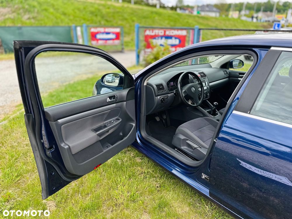 Volkswagen Jetta 1.9 TDI DPF Trendline - 14