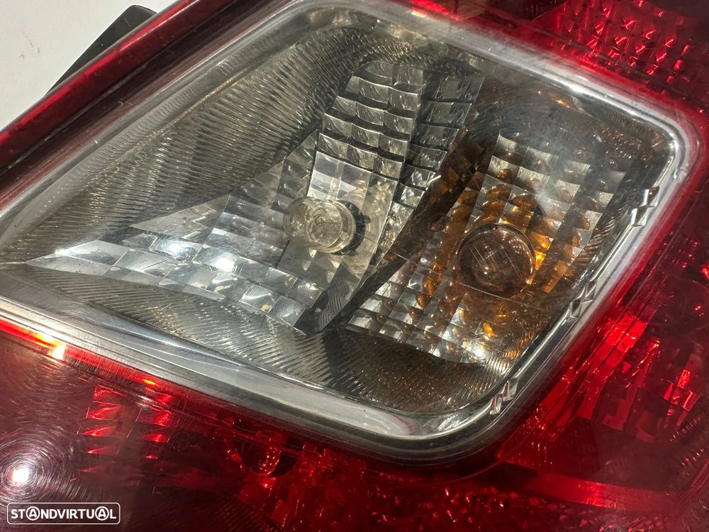 .Conjunto Farolins Tras Traseiros Esquerdo Direito Originais Opel Corsa D 13188047 13188046 2006 - 2010 - 15