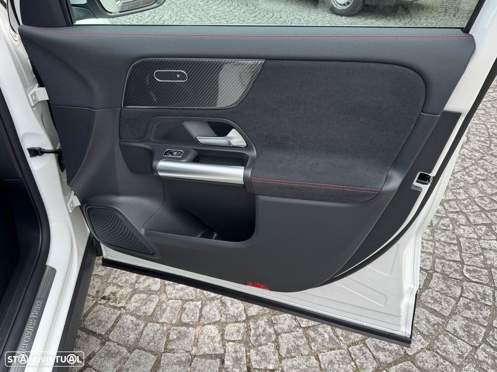 Mercedes-Benz GLA 250 e 8G-DCT AMG Line Advanced Plus - 33