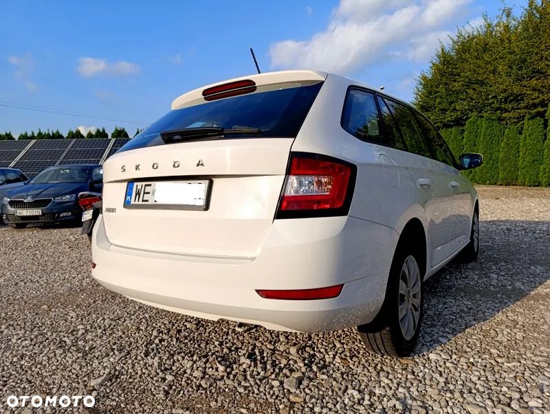 Skoda Fabia 1.0 TSI Ambition Plus - 9