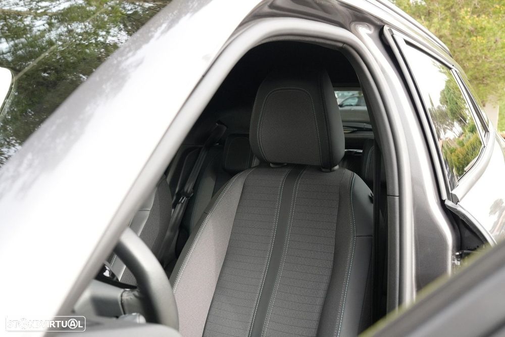 Peugeot 2008 1.2 PureTech Allure Pack - 8