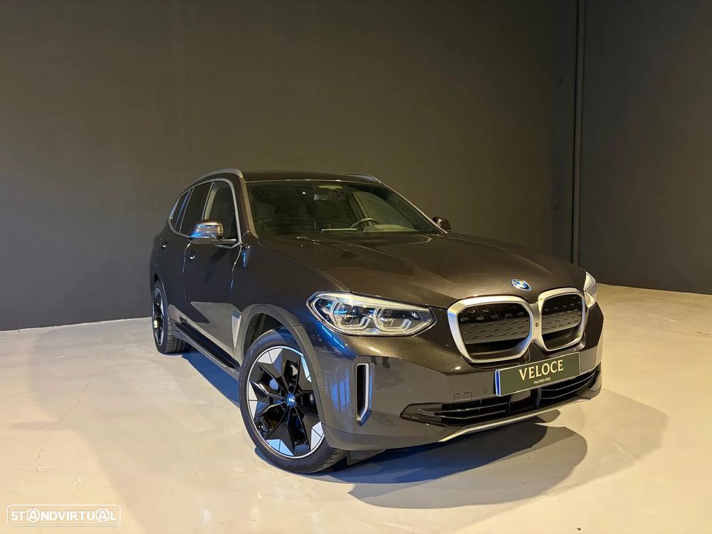 BMW iX3 Impressive - 9