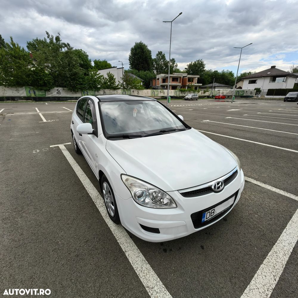 Hyundai i30 1.4 DOHC GL Classic - 11