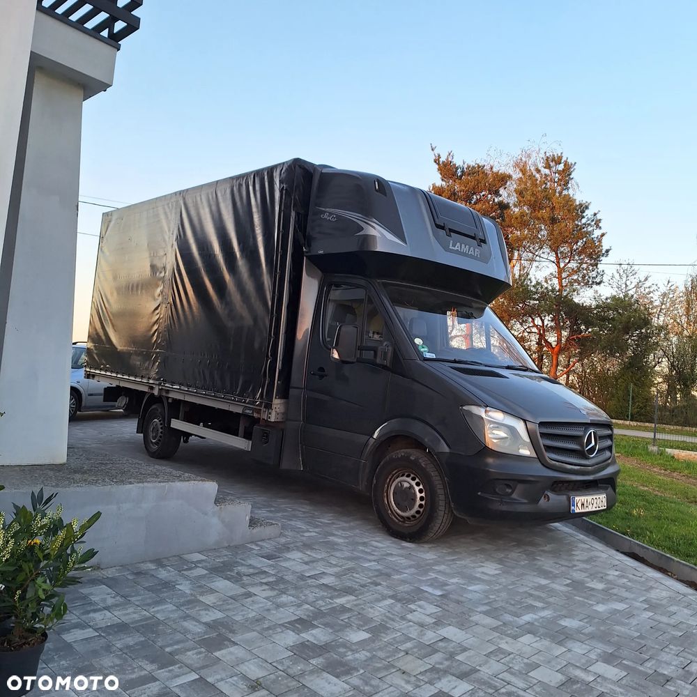 Mercedes-Benz Sprinter - 1