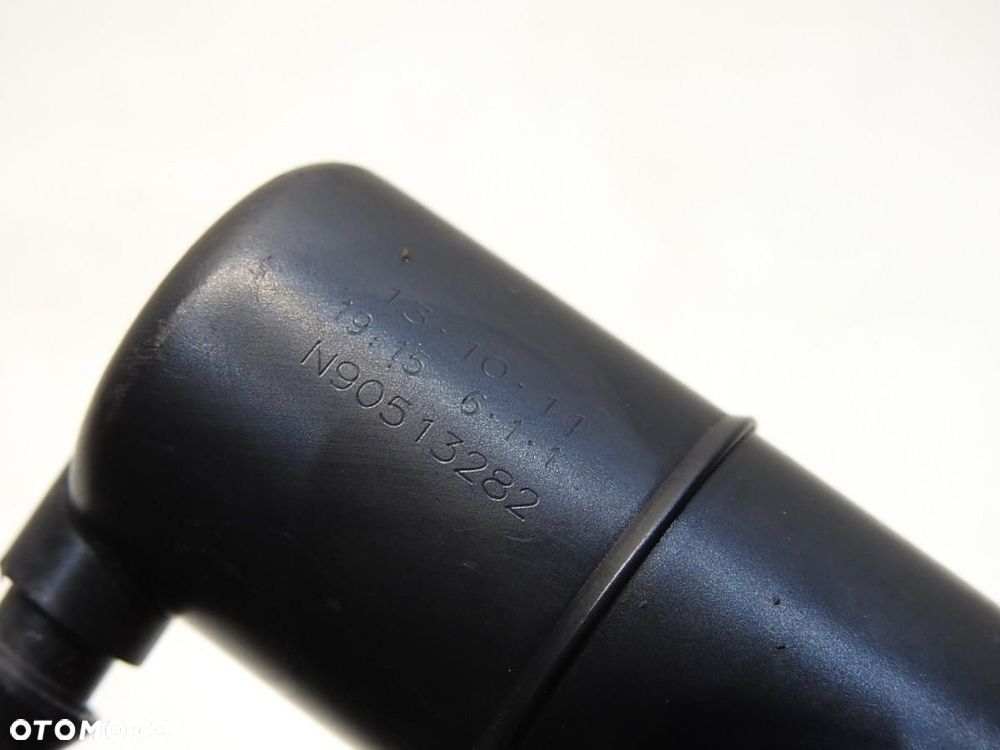 SPRYSKIWACZ LAMPY PRAWY HYUNDAI I40 N90513282 - 6