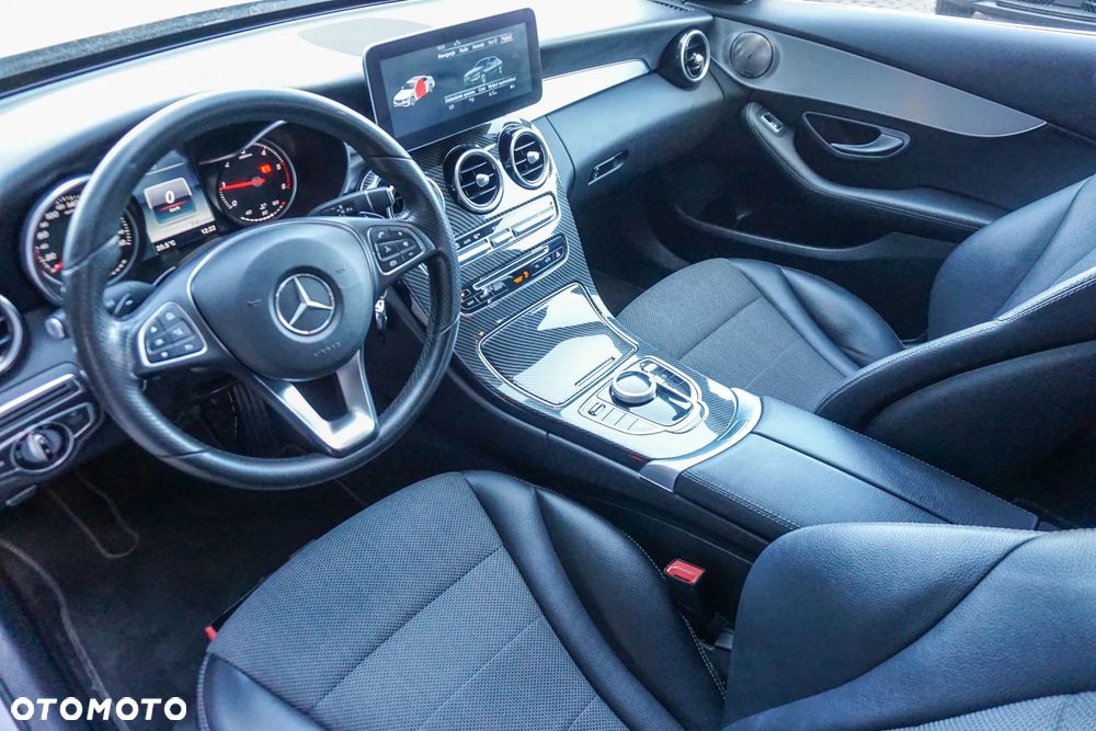 Mercedes-Benz Klasa C 180 (BlueTEC) d 7G-TRONIC AMG Line - 30