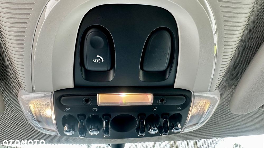 MINI Cooper SE Resolute Edition - 29