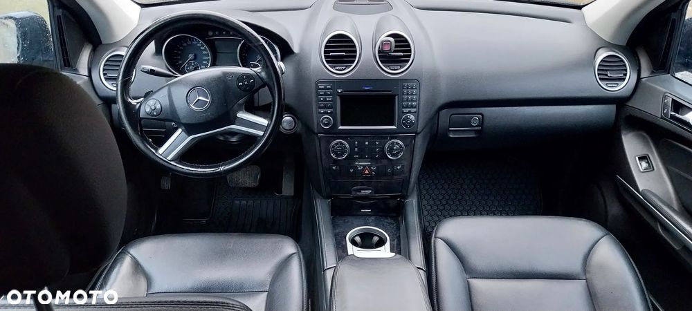 Mercedes-Benz ML 350 BlueTEC 4-Matic - 5