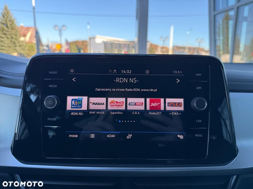 Volkswagen T-Roc 1.5 TSI Life - 16