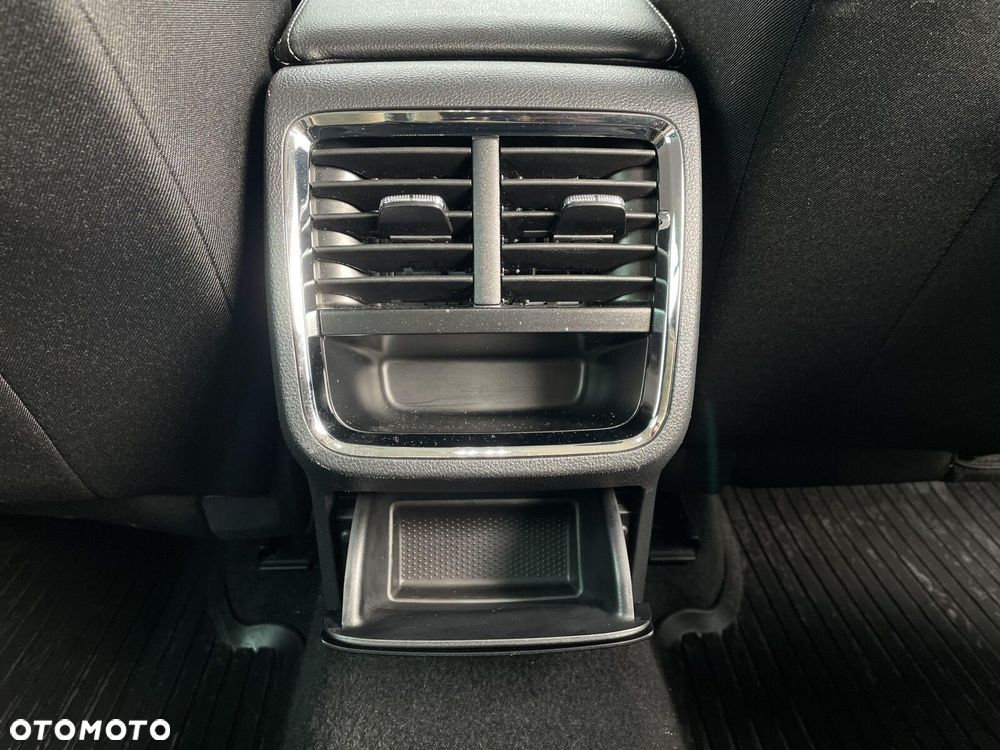 Skoda Octavia 1.5 TSI ACT Style - 24