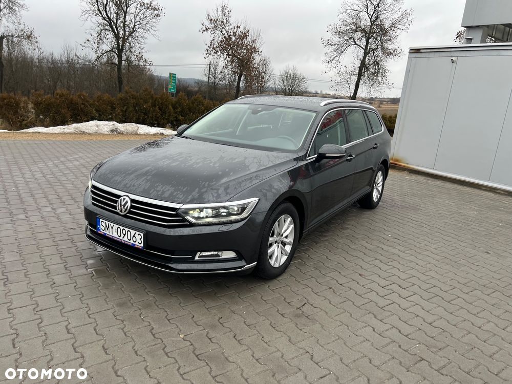 Volkswagen Passat - 15