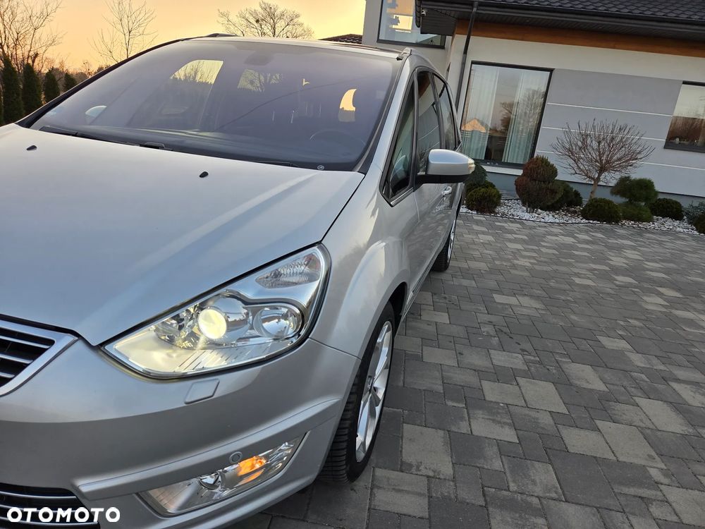 Ford Galaxy 2.2 TDCi DPF Titanium - 20