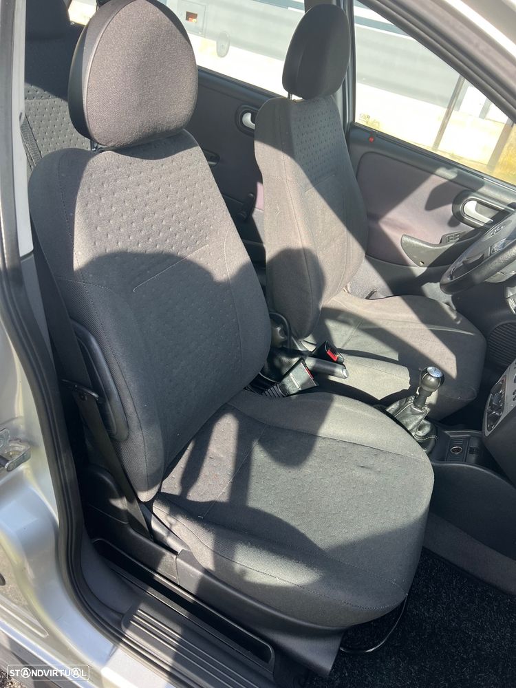 Opel Corsa - 7