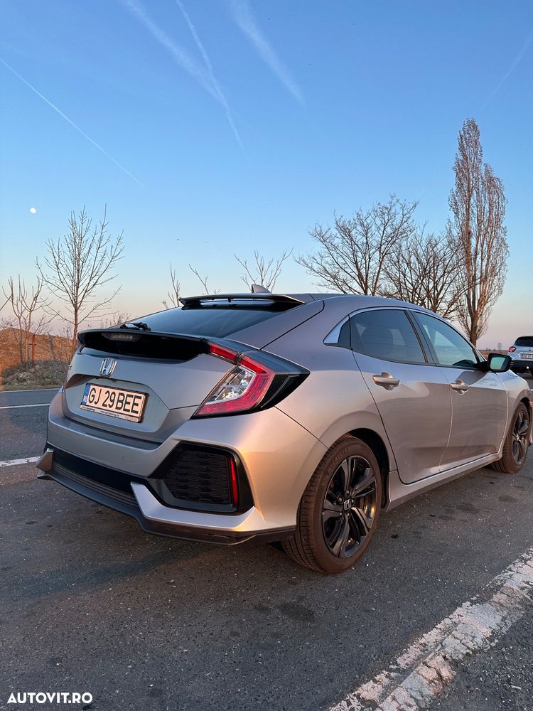 Honda Civic 1.0 VTEC Turbo CVT Elegance - 6