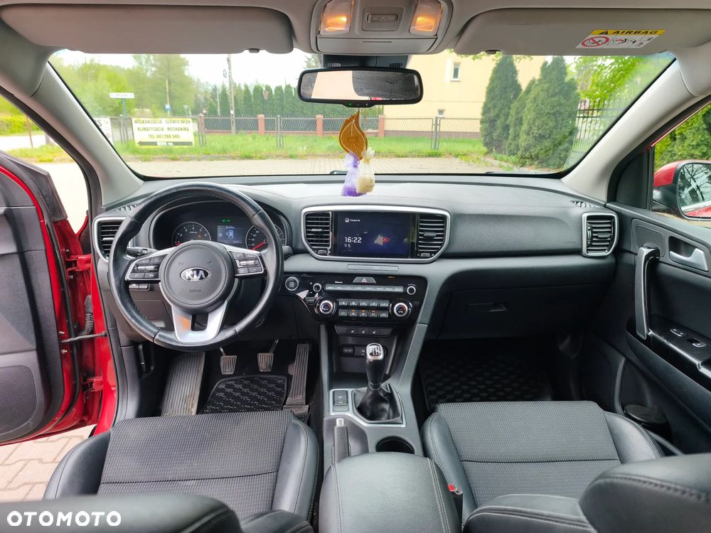 Kia Sportage 1.6 GDI Black Edition 2WD - 11