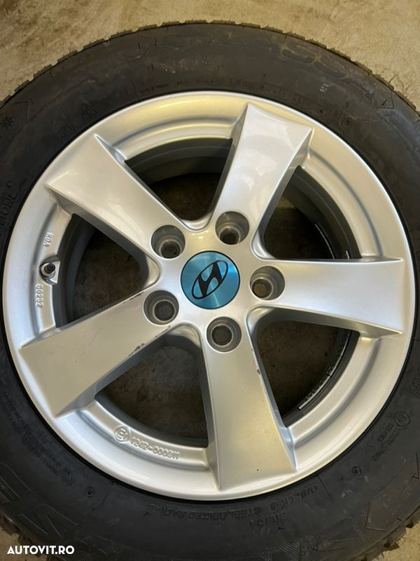vând set jante aliaj Hyundai I30 GDH pe 15” cu anvelope noi de iarnă - 4