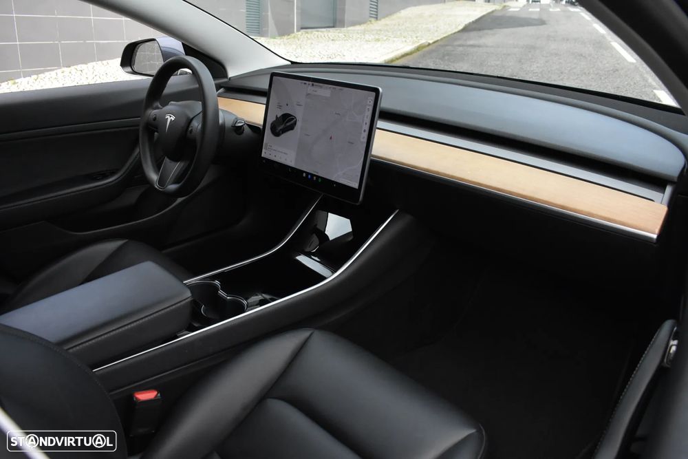 Tesla Model 3 Standard Range Plus RWD - 46