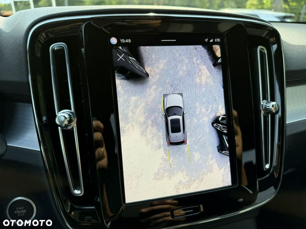 Volvo XC 40 - 30