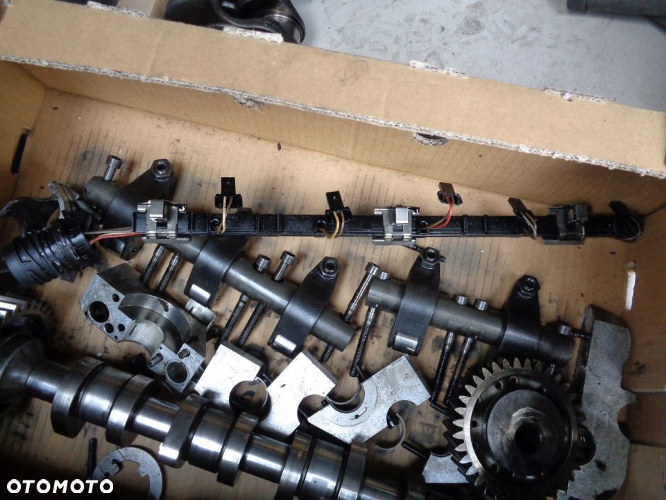 VW T5 2.5 TDI WIĄZKA POMPOWTRYSKÓW - 1