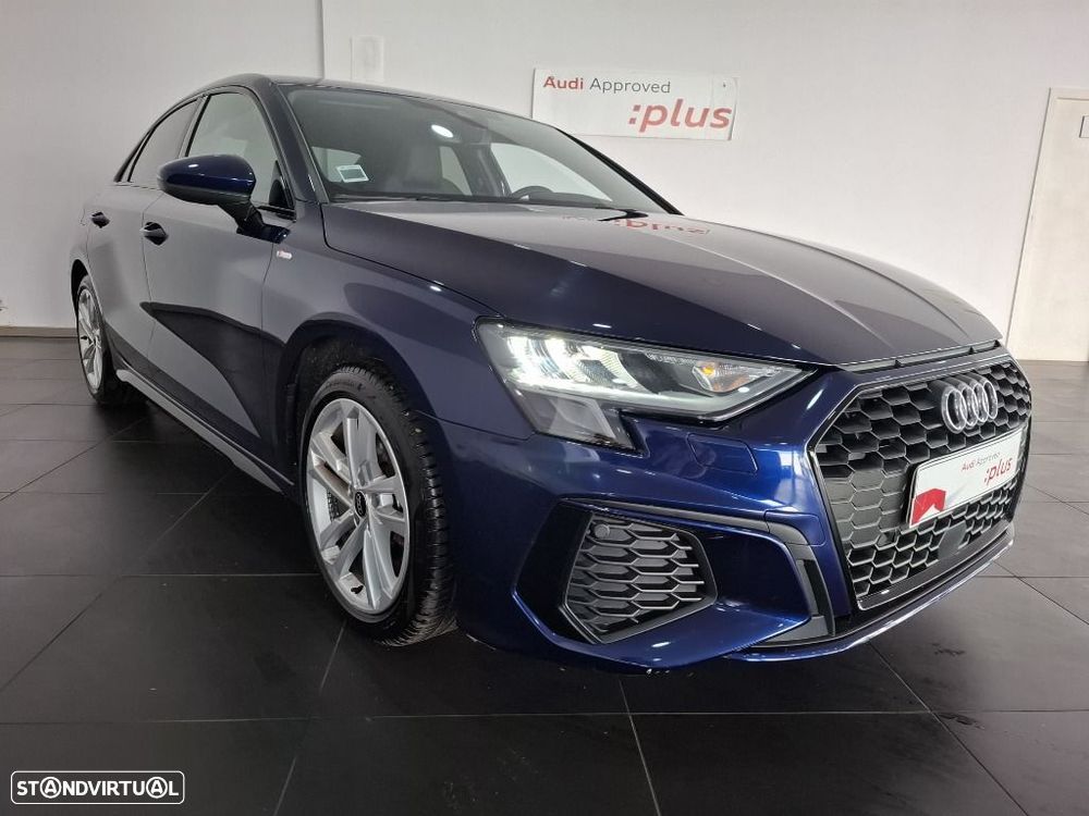 Audi A3 Limousine 30 TFSI S line S tronic - 4