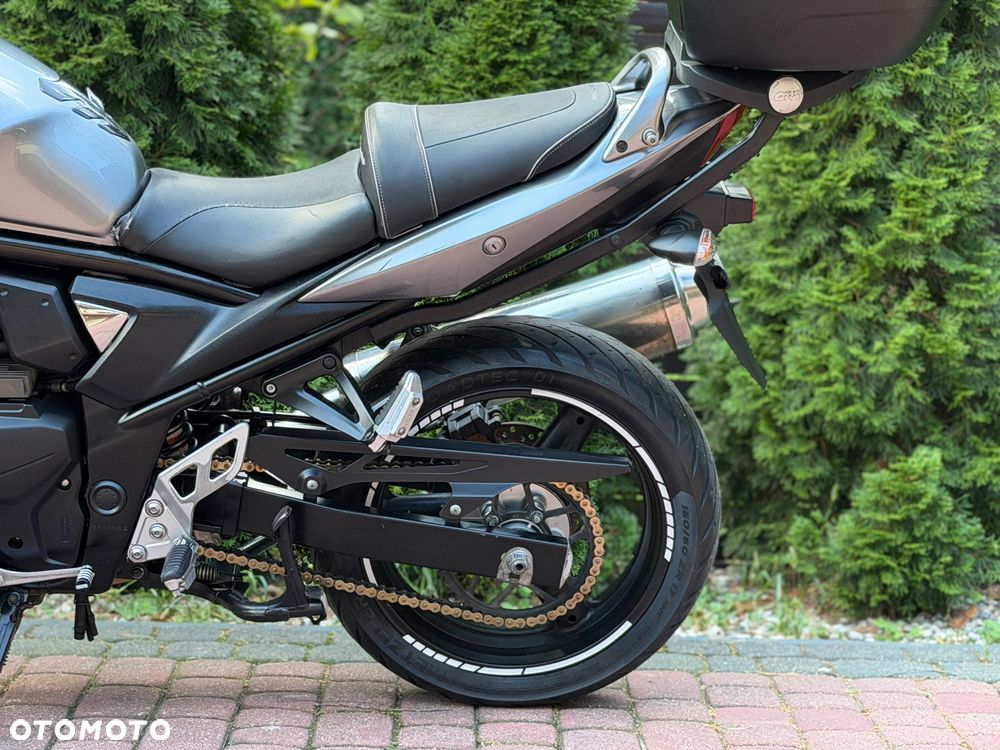 Suzuki Bandit - 20