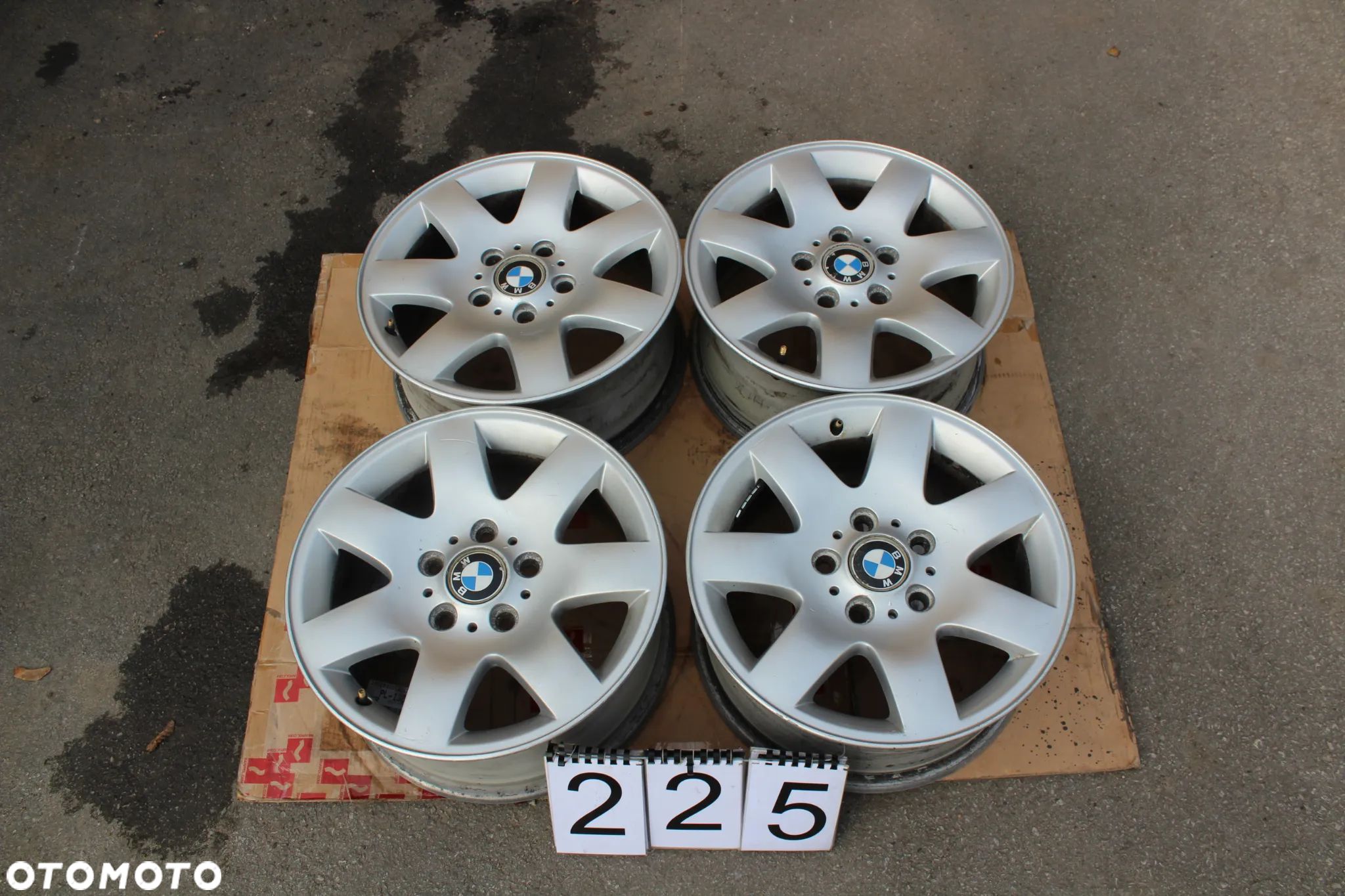 FELGI ALUMINIOWE BMW 1,2,3  5x120Ø72.5  7x16  ET47 - 1