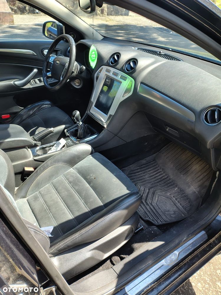 Ford Mondeo 2.5 Black Magic - 5
