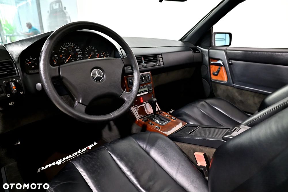 Mercedes-Benz SL - 29
