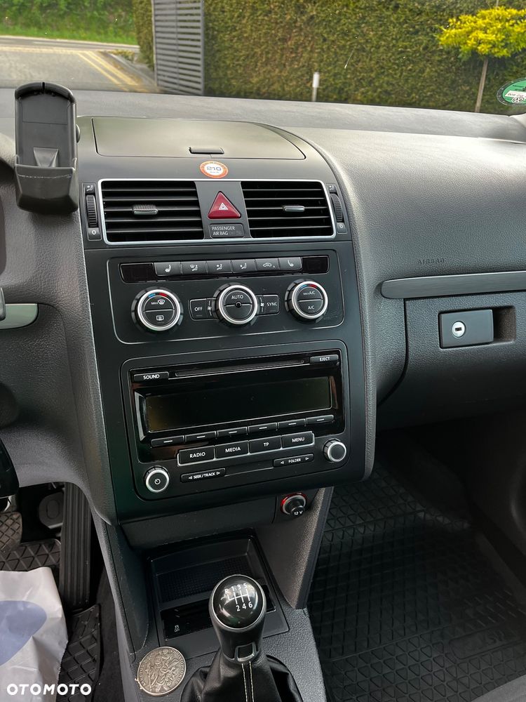 Volkswagen Touran 2.0 TDI DPF Cup - 16