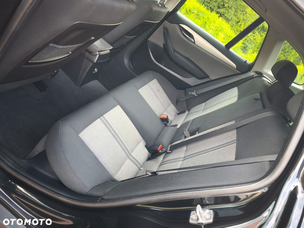 BMW X1 xDrive18d - 6