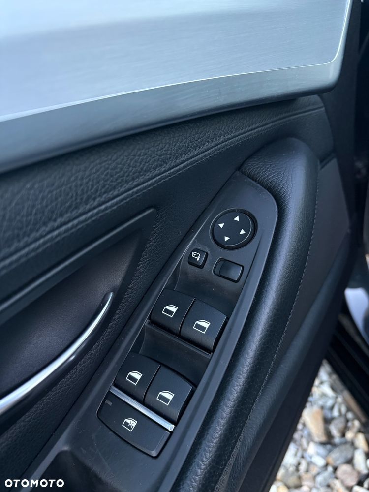BMW Seria 5 - 15