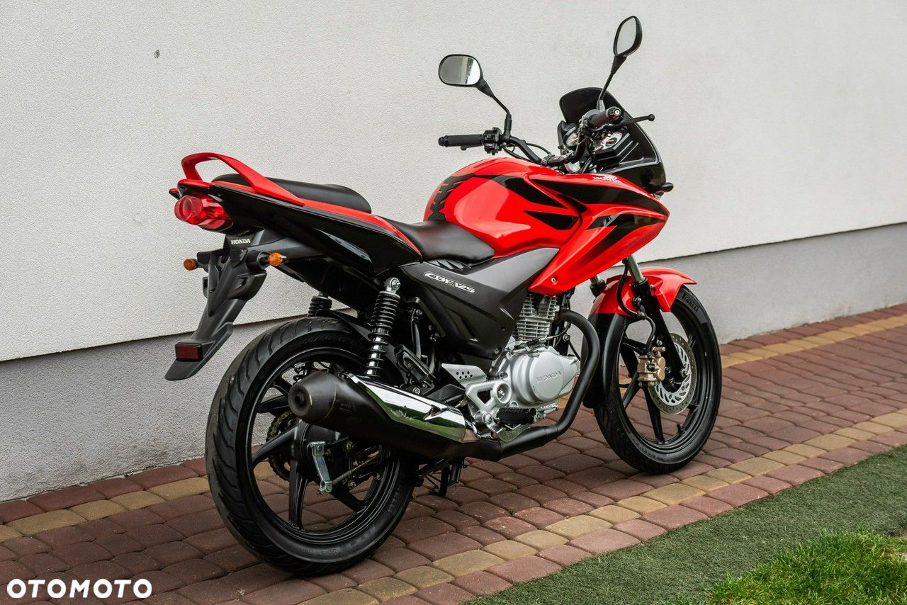 Honda CBF - 4
