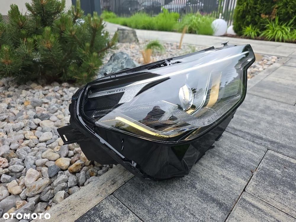 BMW 2 G42 GRAND COUPE Lampa prawa przód Full Led Adaptive 5A320F4-08 Złota - 4