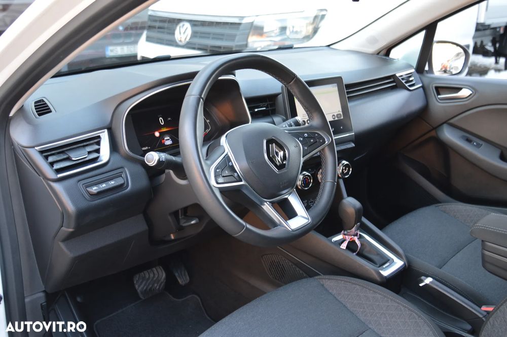 Renault Clio E-TECH Full 145 TECHNO - 16