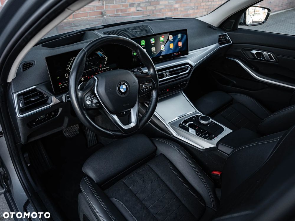 BMW Seria 3 320d xDrive Sport Line Shadow - 22