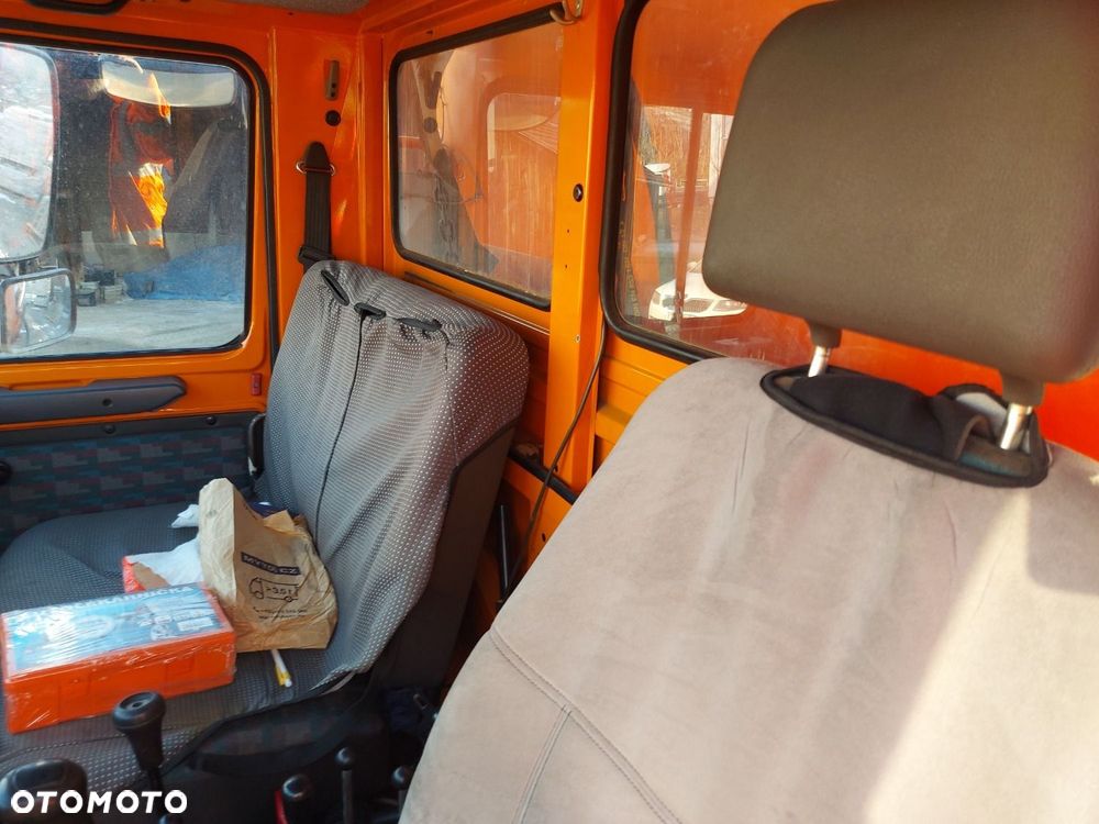 JAC Unimog U 1650 4X4 + Příslušenství - 19