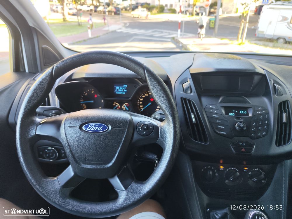 Ford Transit Connect - 21