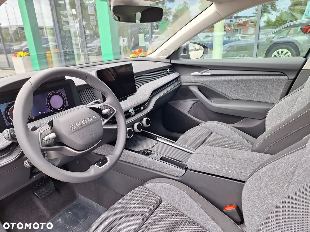 Skoda Superb 2.0 TSI Selection DSG - 5