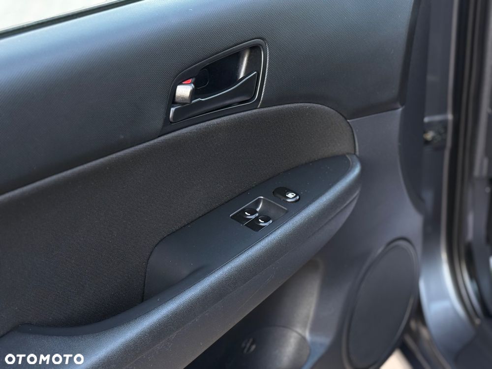 Hyundai i30 1.4 Blue Classic - 17