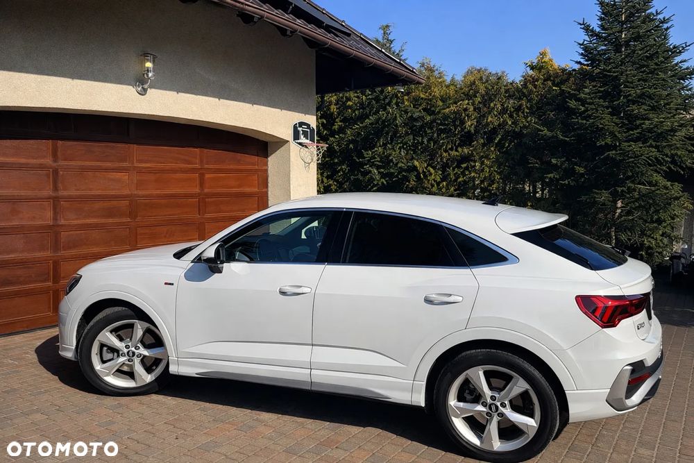 Audi Q3 Sportback - 3