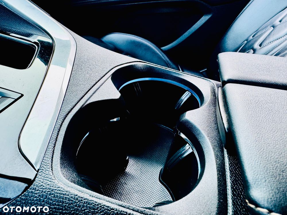 Peugeot 5008 2.0 BlueHDI GT S&S EAT8 - 32