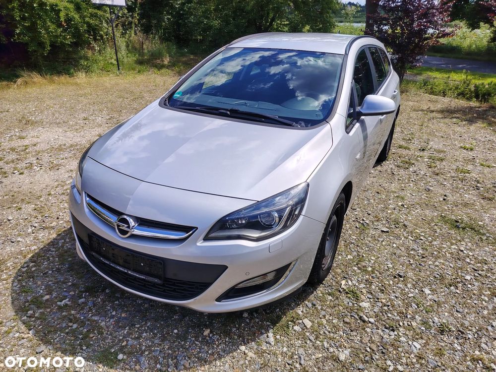 Opel Astra - 2