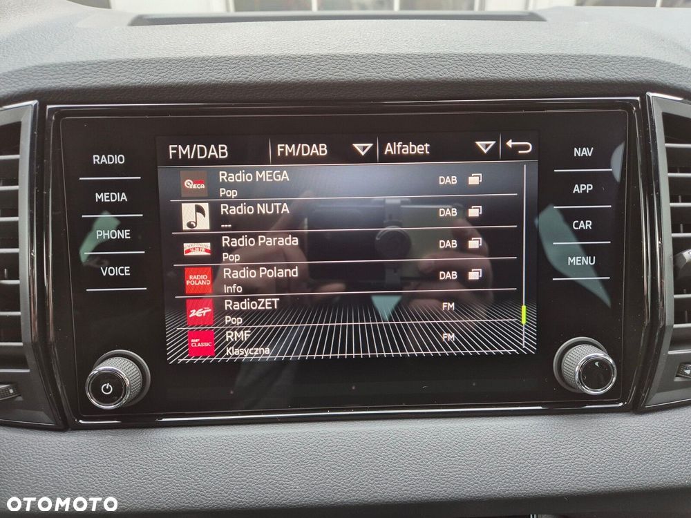 Skoda Karoq 1.5 TSI ACT Sportline DSG - 23