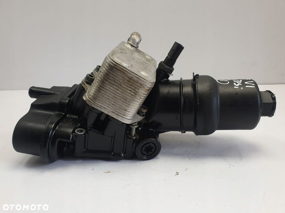 VW Golf VI 1.8 TFSI CHŁODNICA OLEJU podstawa - 3