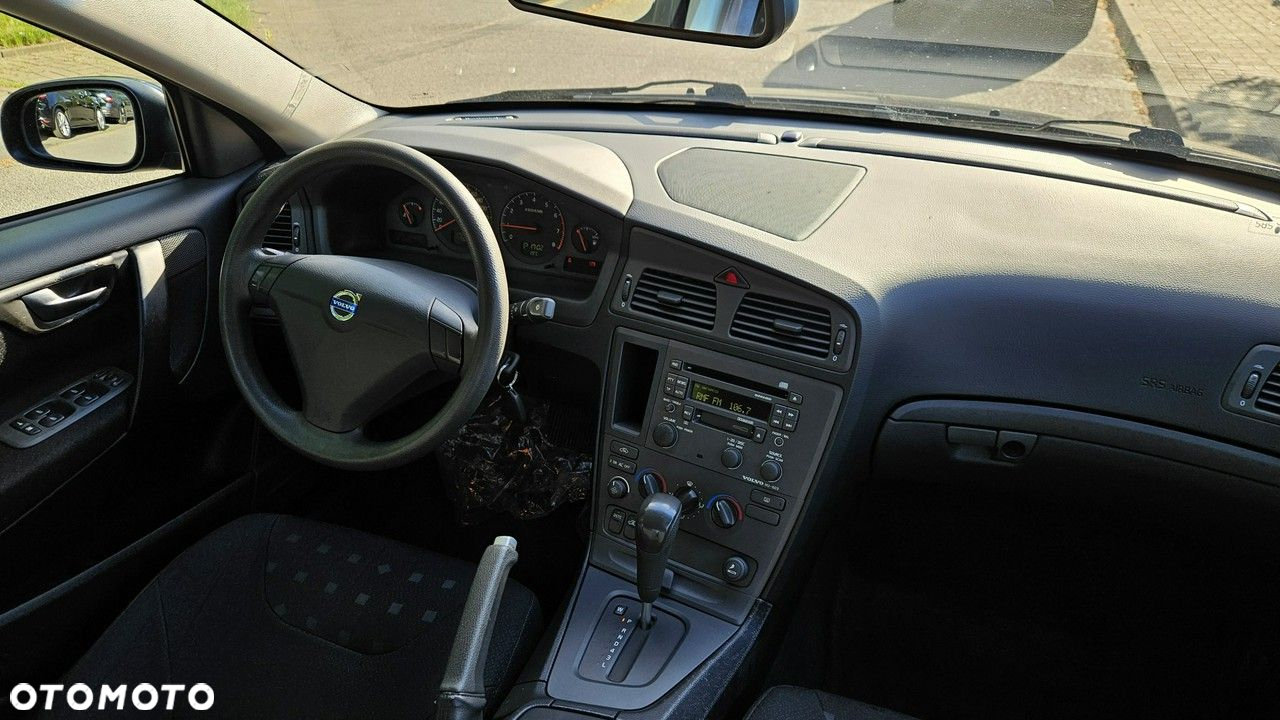 Volvo S60 2.4 Edition - 19