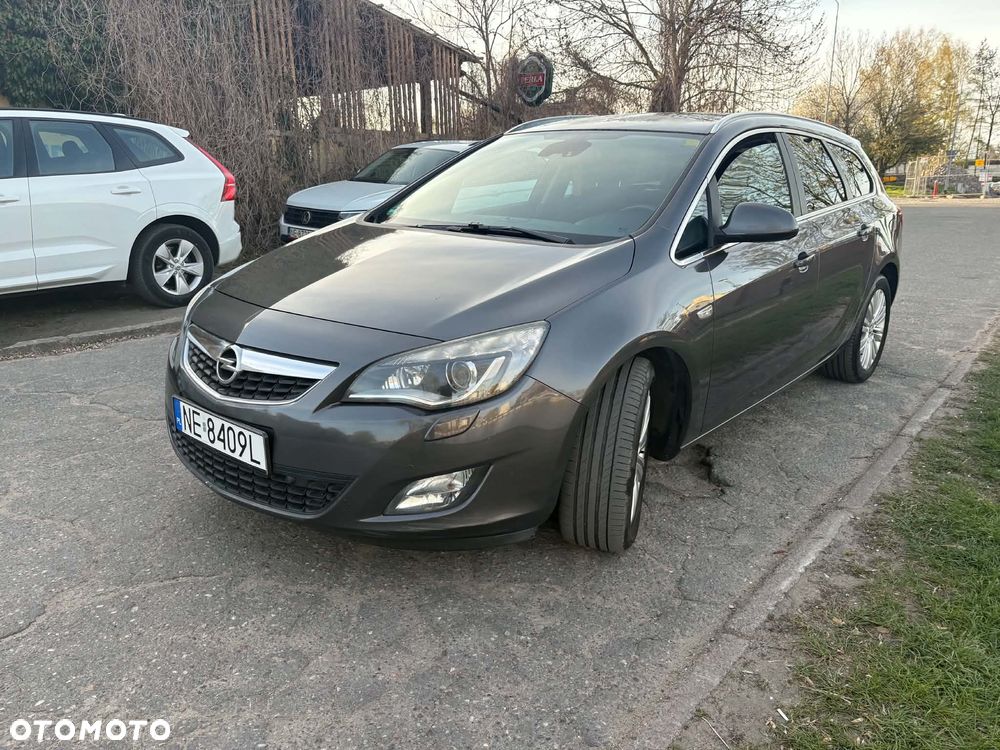 Opel Astra 2.0 CDTI DPF Cosmo - 2