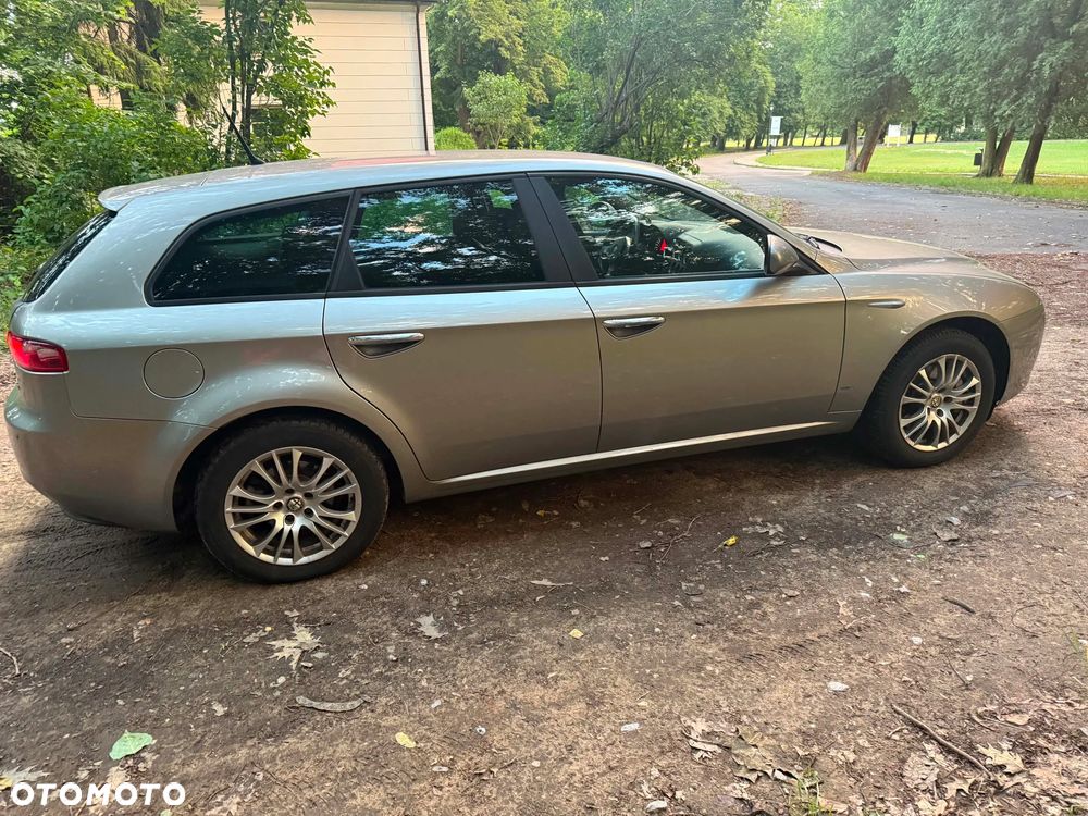 Alfa Romeo 159 1.9 JTDM 8V DPF - 4