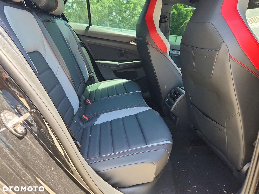 Volkswagen Golf 2.0 TSI OPF DSG GTI - 11