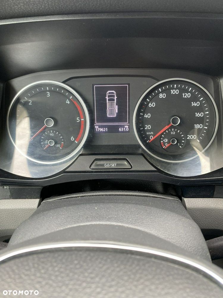 Volkswagen Crafter - 17